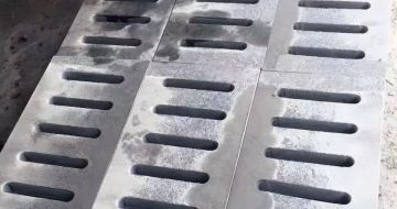 张家口 芝麻灰石材沟盖板