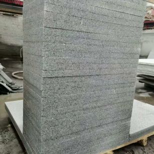 张家口 花岗岩 地铺成品300*600，尺寸标准、厚薄均匀