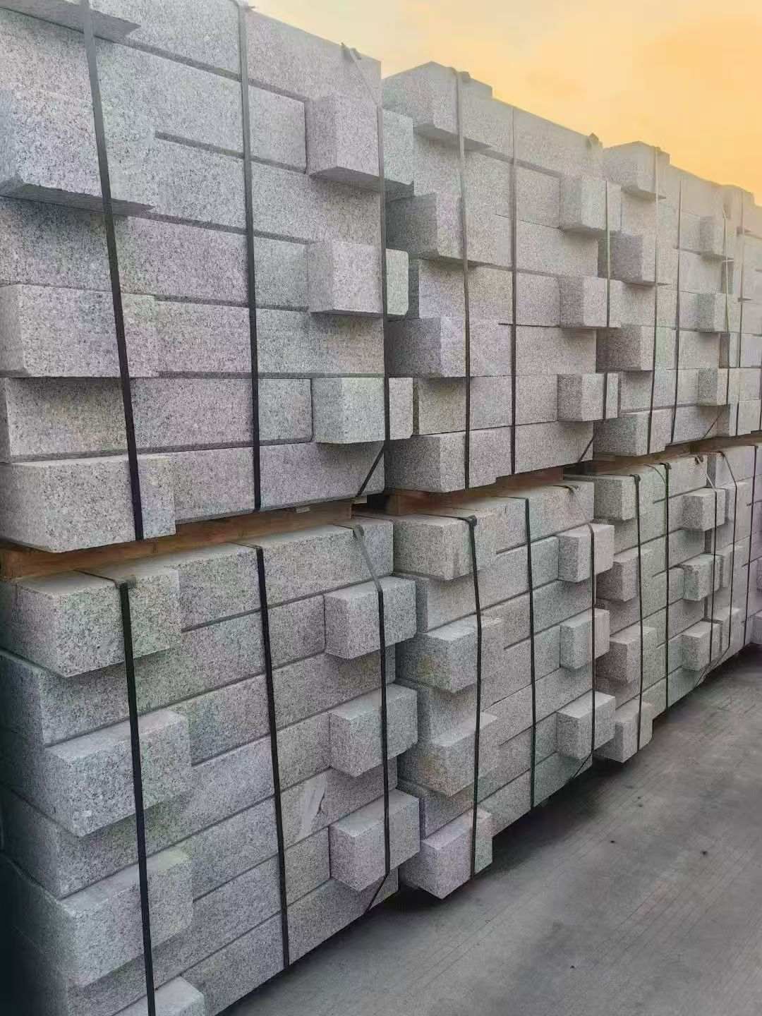 张家口 芝麻白路沿石