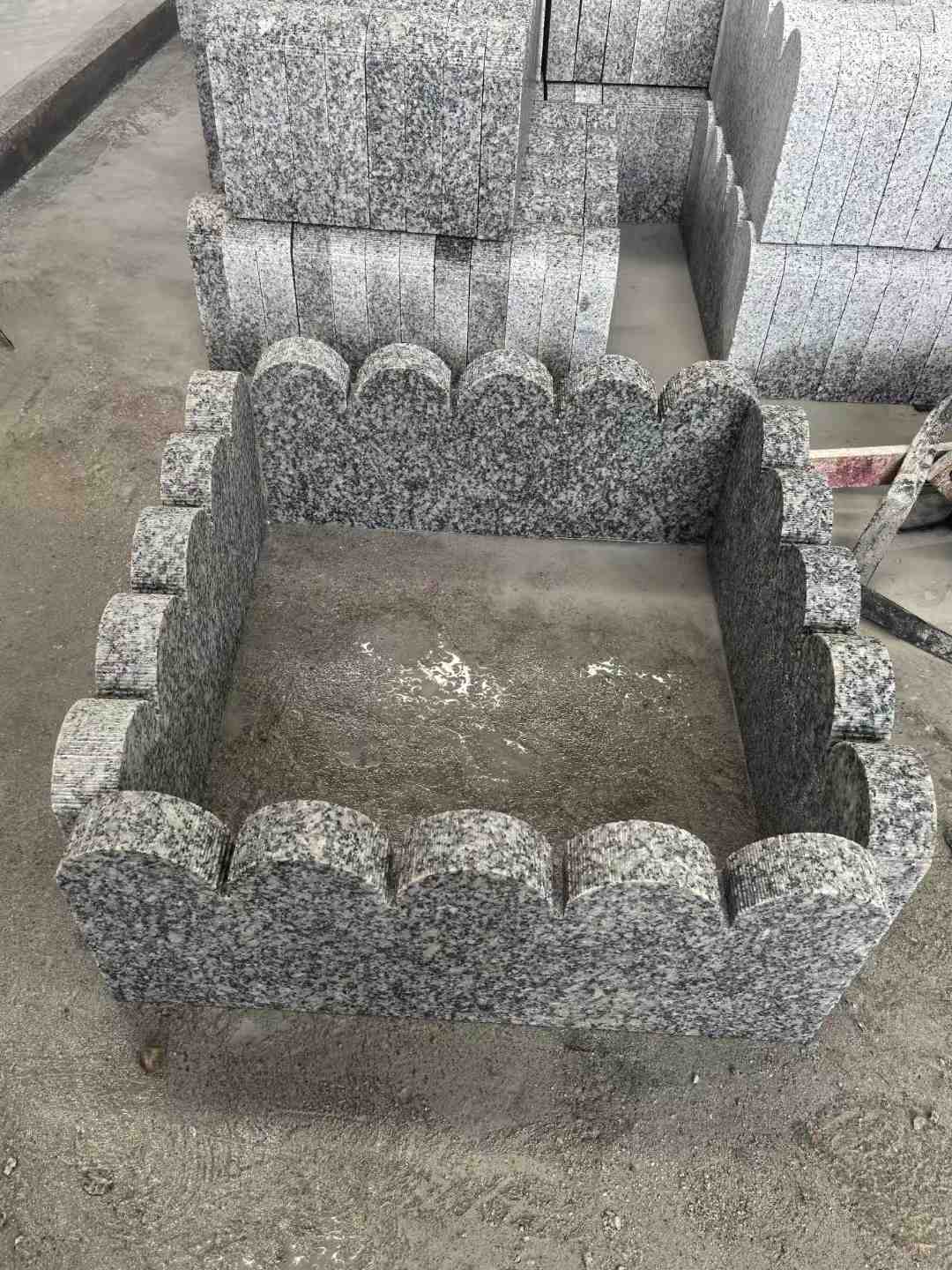 张家口 花边石、花坛围栏石、花池界石、菜园栅栏石、镶边石、波浪状界石介绍